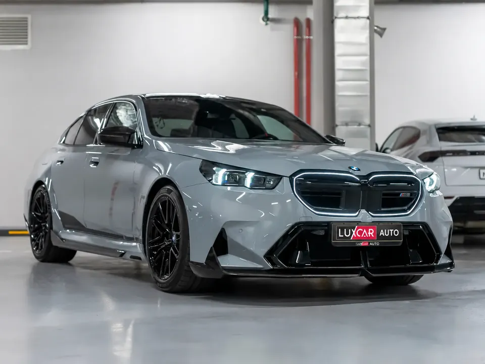 BMW M5 Competition 2025 — фото 4