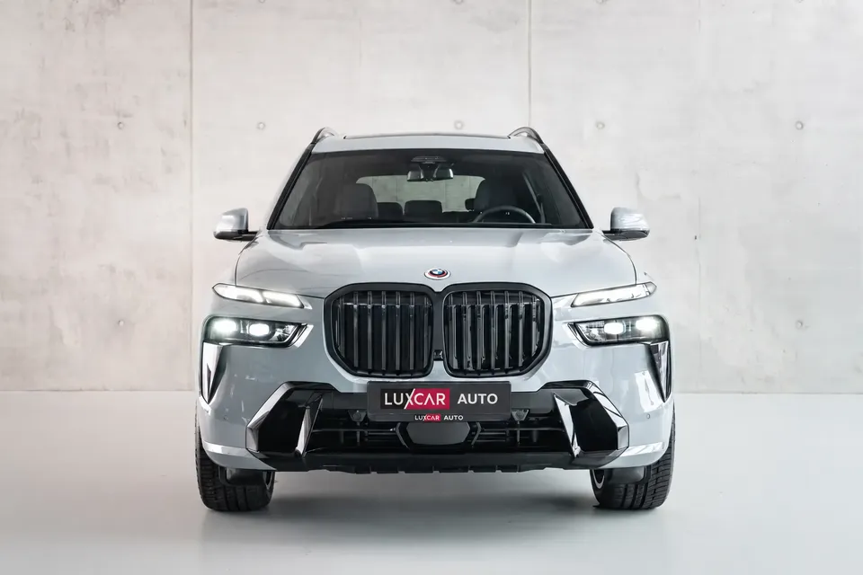 BMW X7 40D 2026 — фото 2