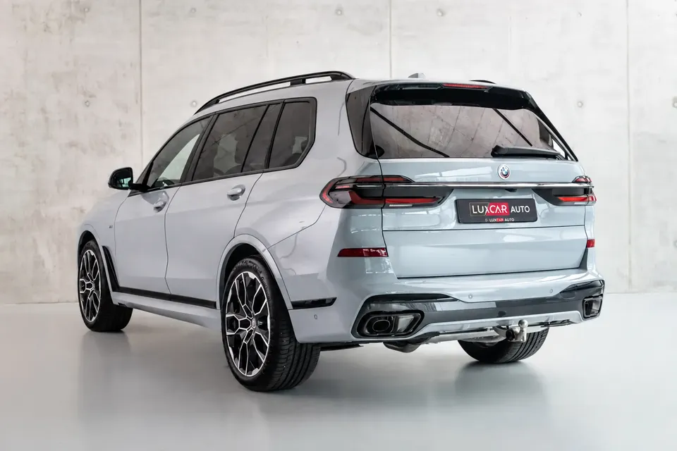 BMW X7 40D 2026 — фото 5