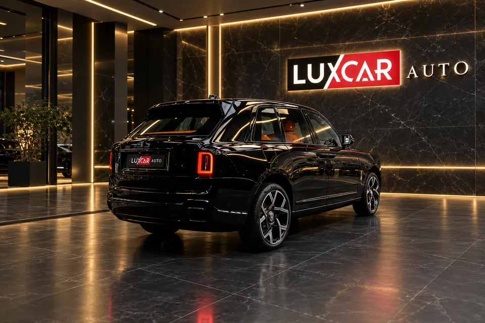 Rolls-Royce Cullinan Black Badge 2026 — фото 2