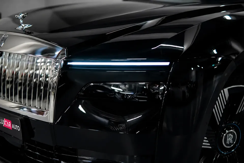Rolls-Royce Spectre Series I 2026 — фото 2