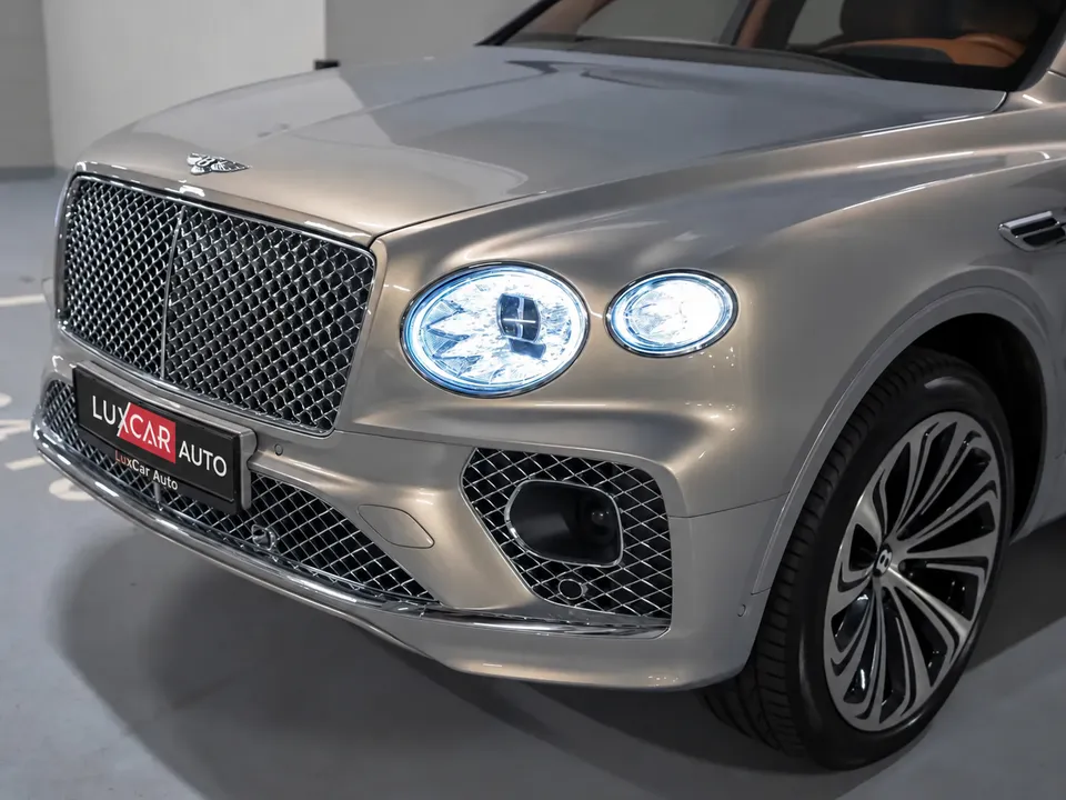 Bentley Bentayga First Edition 2022 — фото 3