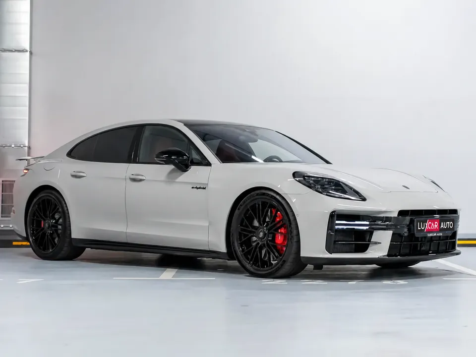 Porsche Panamera Turbo E-Hybrid 2024 — фото 4