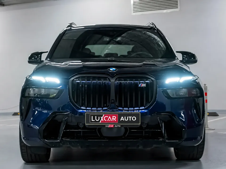 BMW X7 M60i 2025 — фото 5