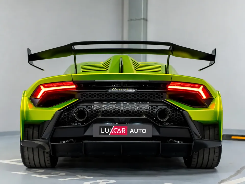 Lamborghini Huracán STO 2024 — фото 5