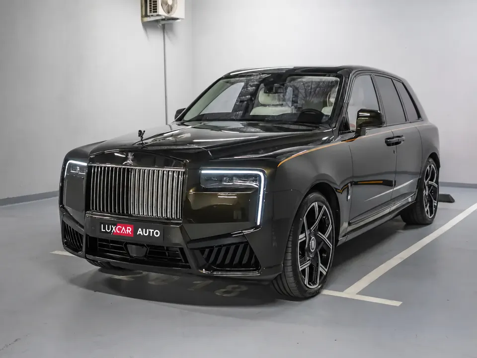 Rolls-Royce Cullinan Black Badge 2026 — фото 3