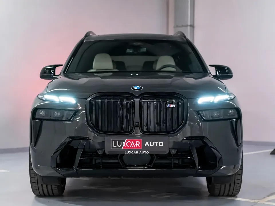 BMW X7 M60i 2025 — фото 3