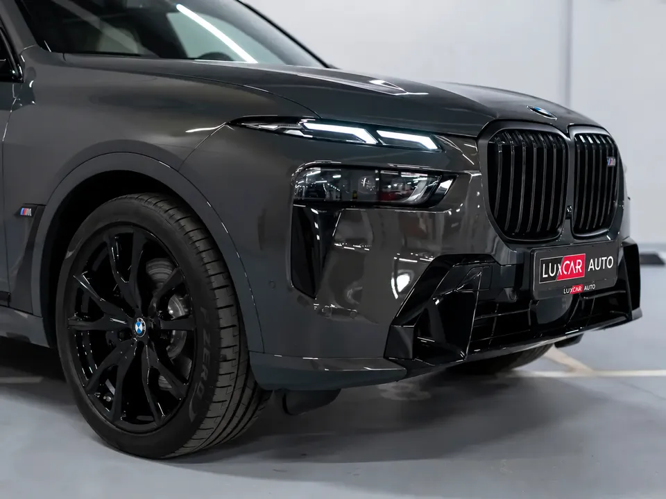 BMW X7 M60i 2025 — фото 4