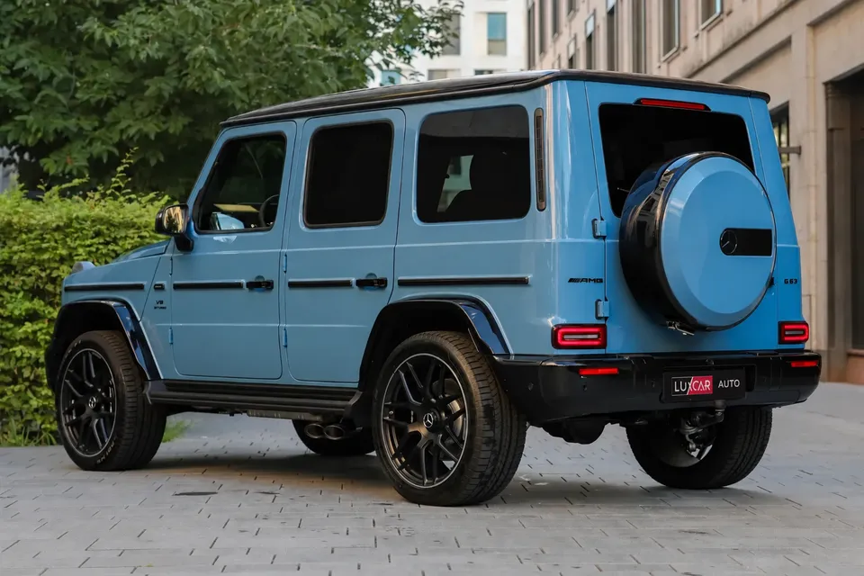 Mercedes-Benz G-Класс 63 AMG 2025 — фото 3