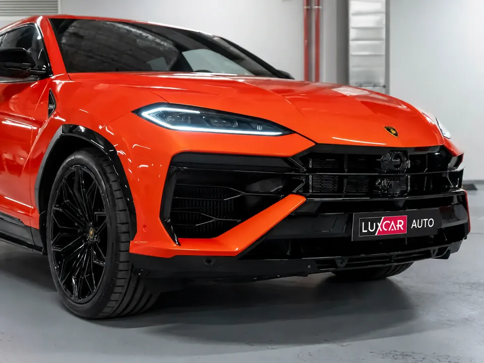 Lamborghini Urus SE 2025 — фото 2