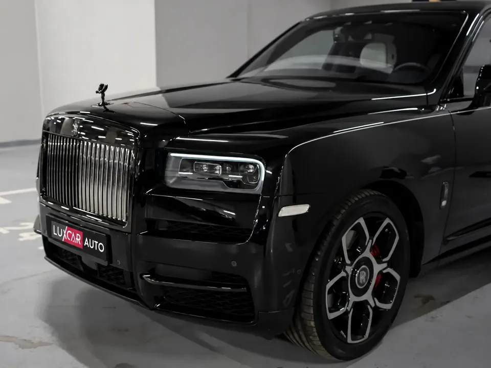 Rolls-Royce Cullinan Black Badge 2020 — фото 3