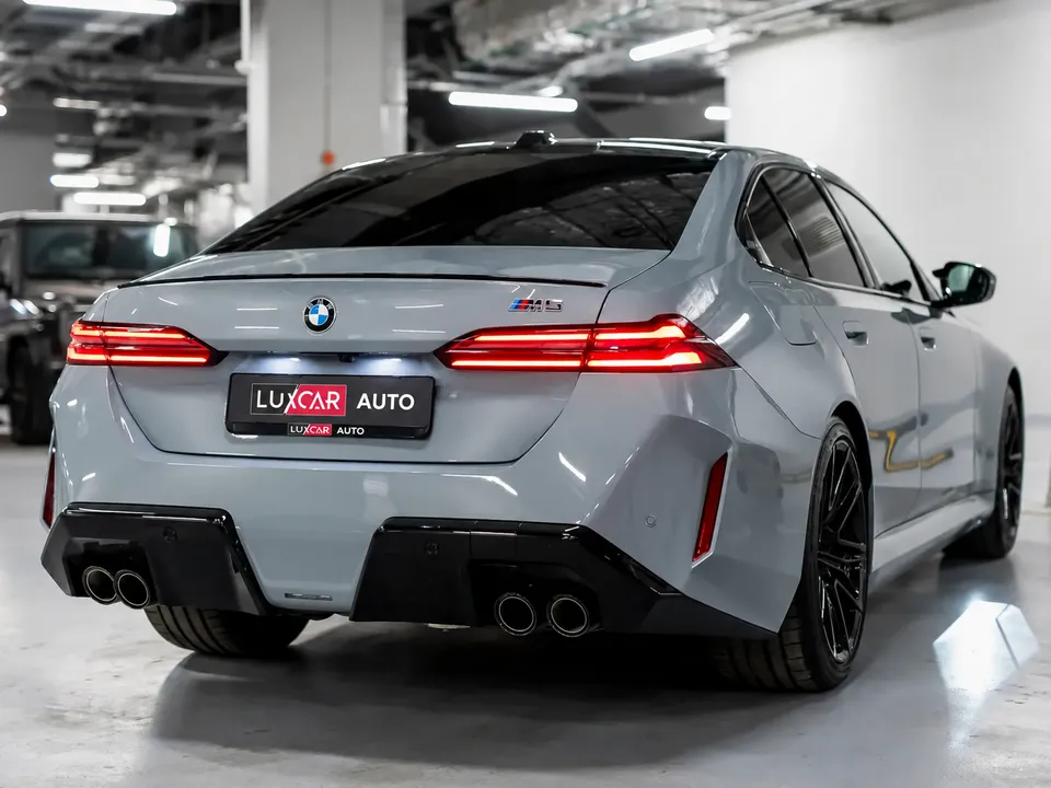 BMW M5 2025 — фото 4