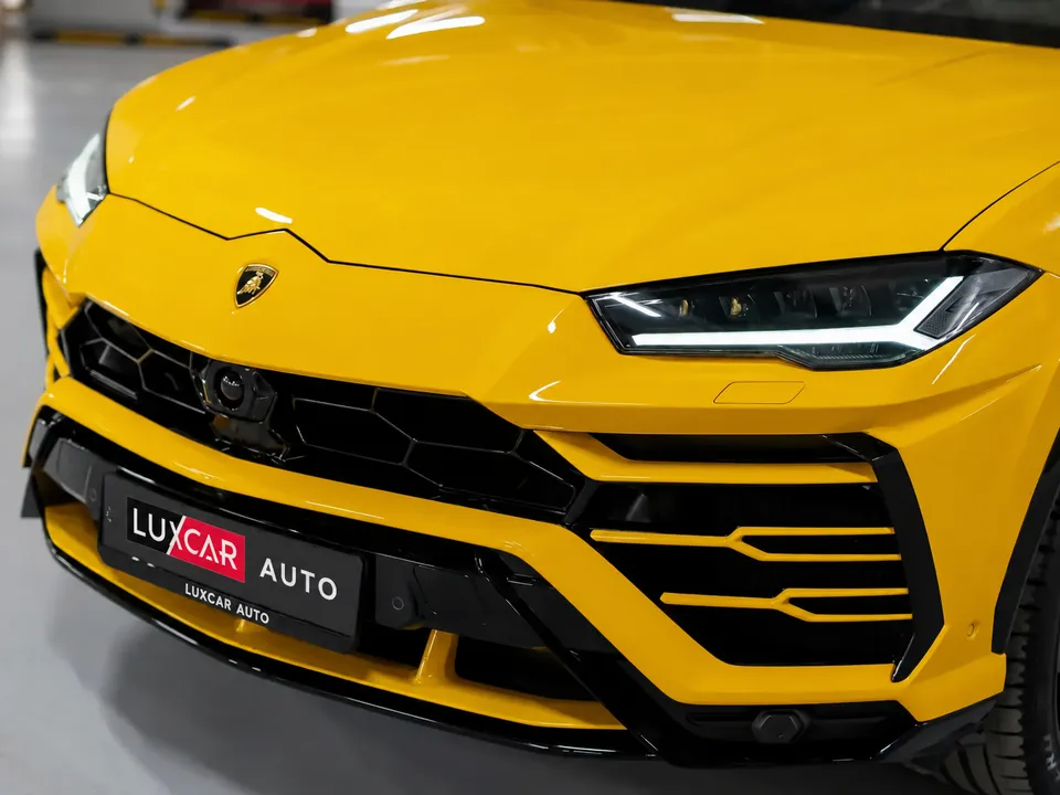 Lamborghini Urus Full carbon package, rear-axle steering 2020 — фото 2