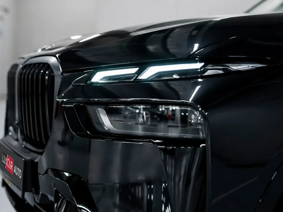 BMW X7 40D M Sport Pro 2024 — фото 4