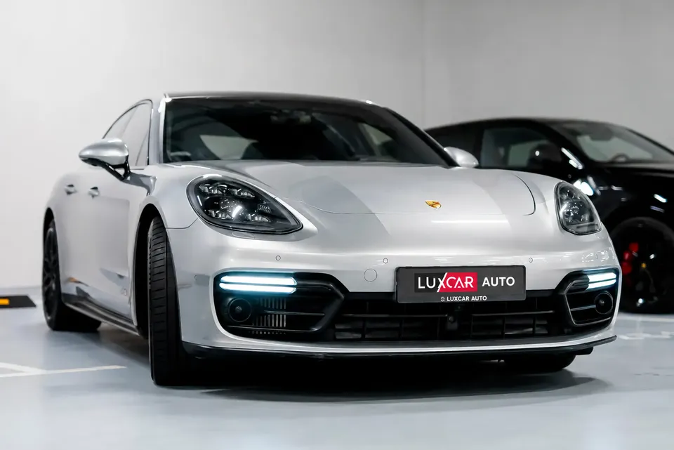 Porsche Panamera GTS 2019 — фото 4