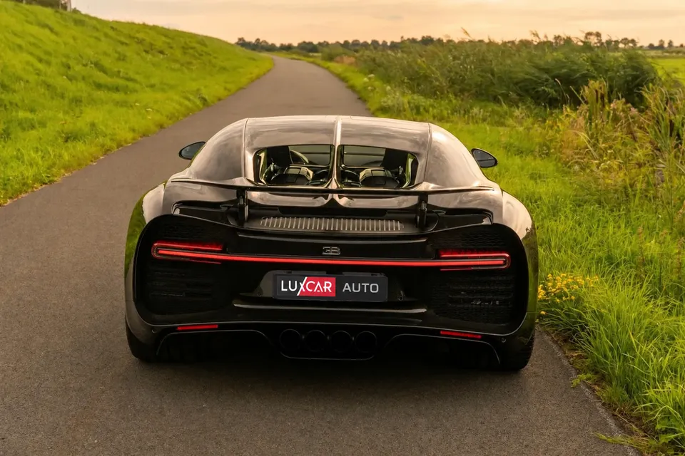 Bugatti Chiron Sport 2021 — фото 2