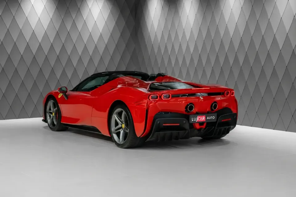 Ferrari SF90 Stradale 2024 — фото 5