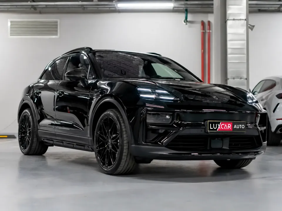 Porsche Macan 2025