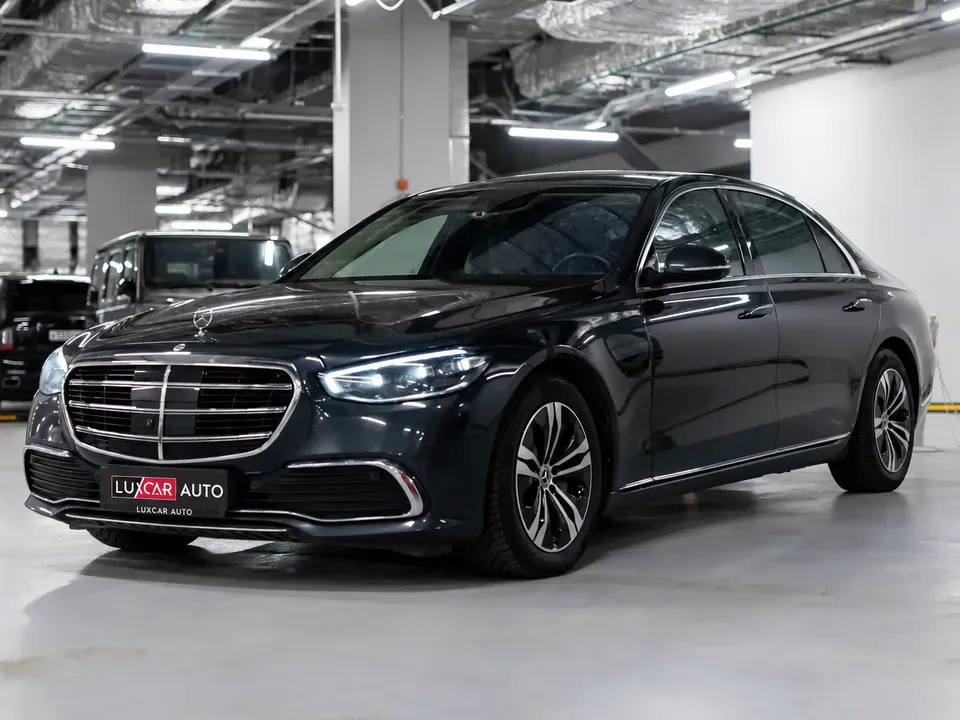 Mercedes-Benz S-Класс 2021