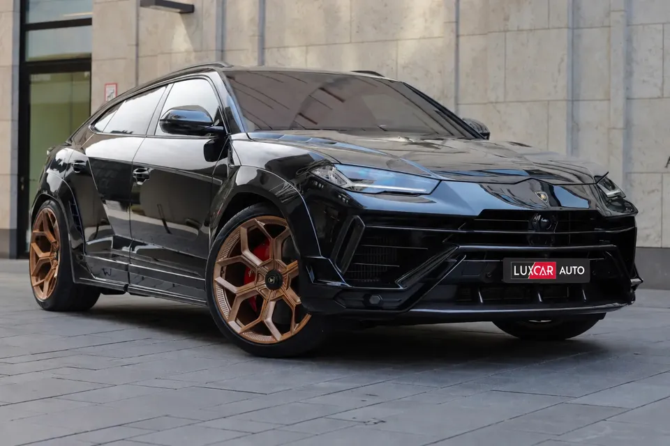 Lamborghini Urus 2024