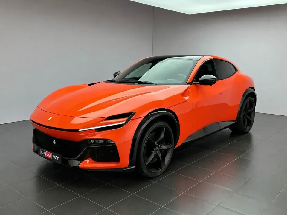 Ferrari Purosangue 2024