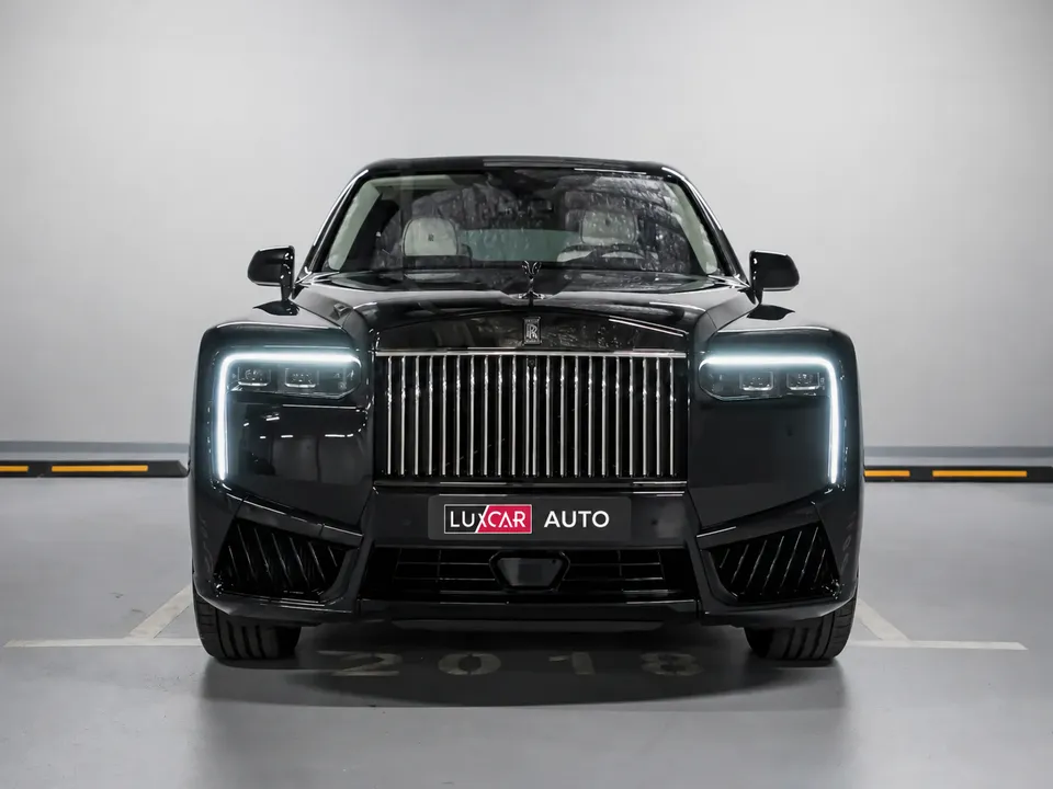 Rolls-Royce Cullinan Black Badge 2026 — фото 2