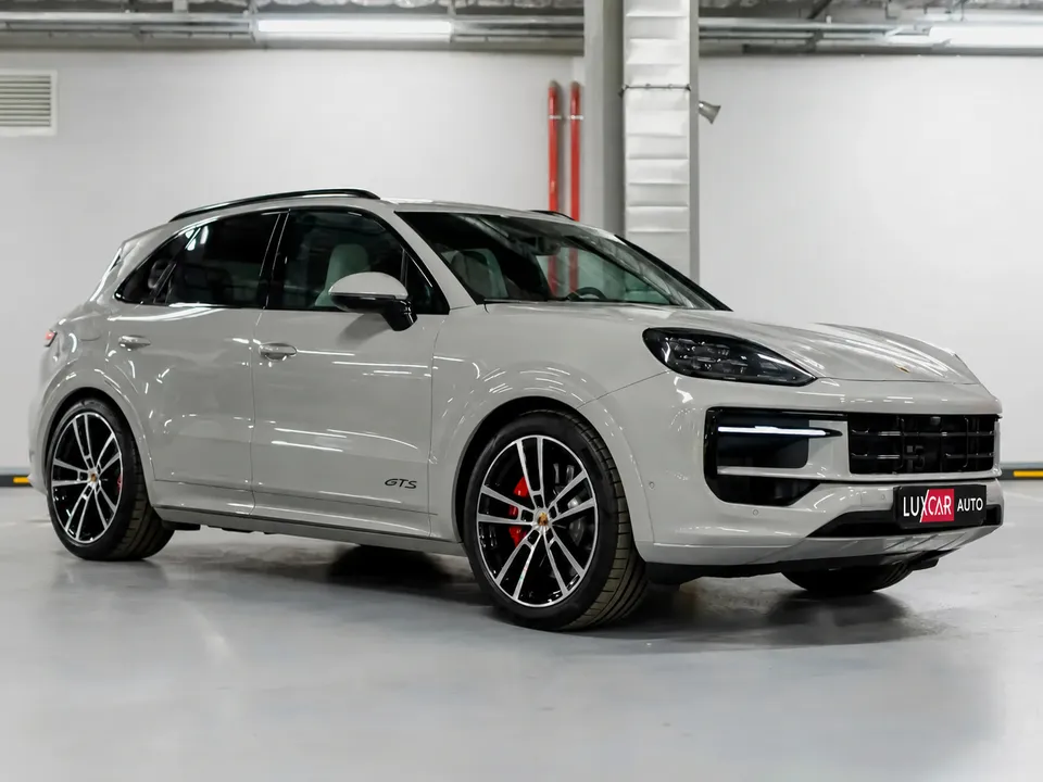 Porsche Cayenne GTS 2026 — фото 2