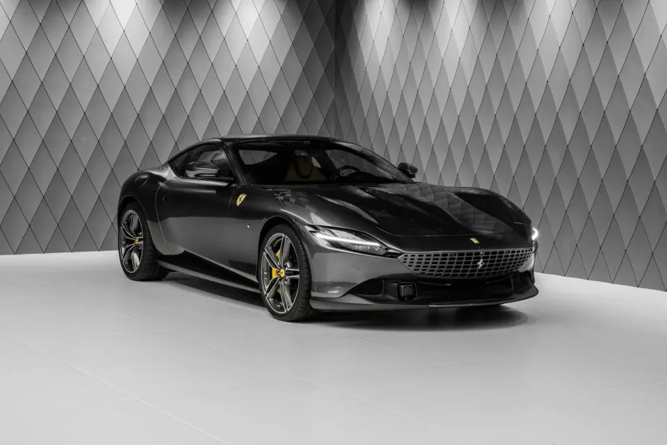 Ferrari Roma V8 2025 — фото 3