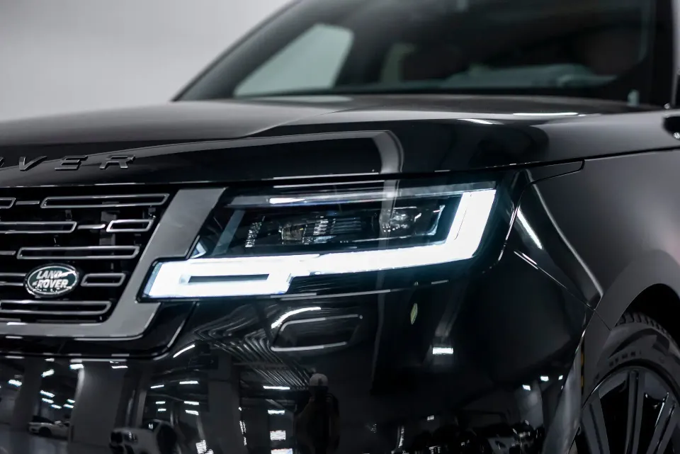 Land Rover Range Rover P460e Autobiography 2025 — фото 2