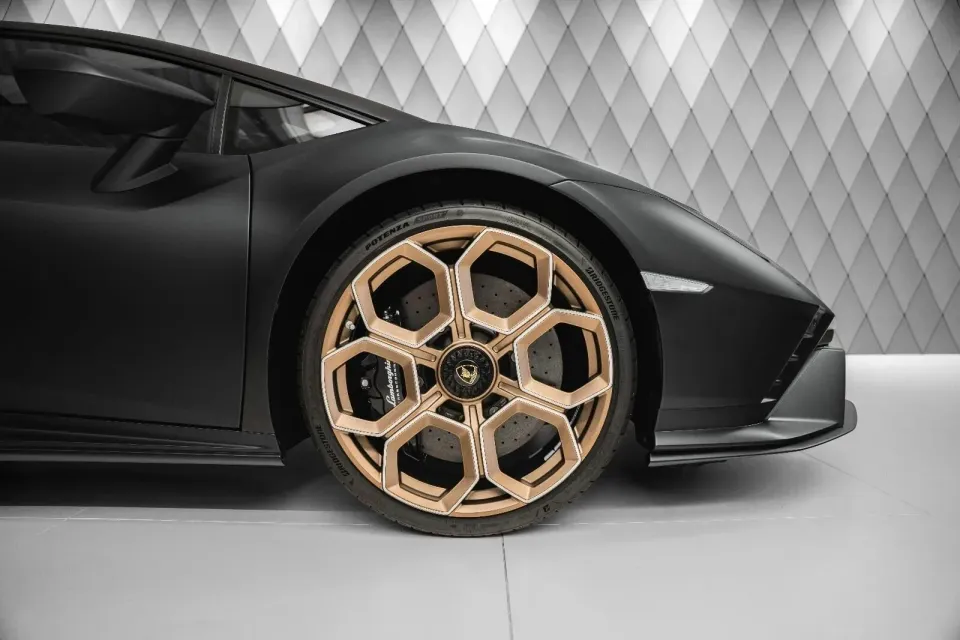 Lamborghini Huracán Base 2024 — фото 3