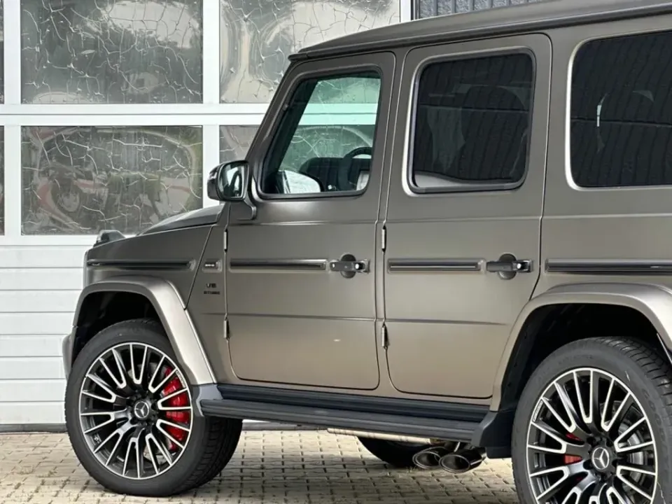 Mercedes-Benz G-Класс AMG 2025 — фото 3