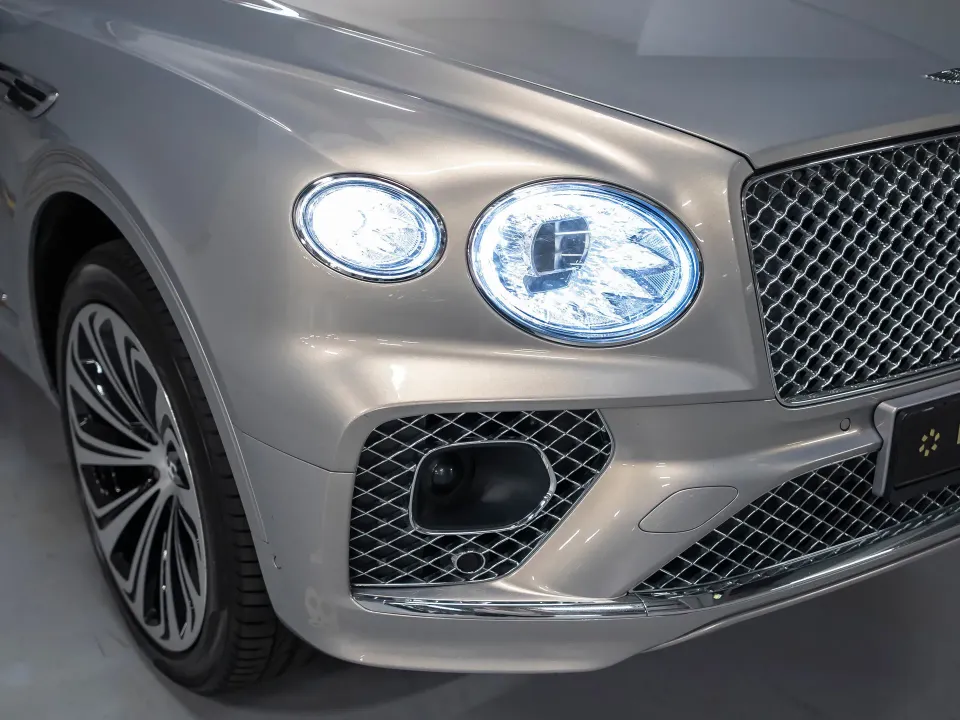Bentley Bentayga First Edition 2022 — фото 5
