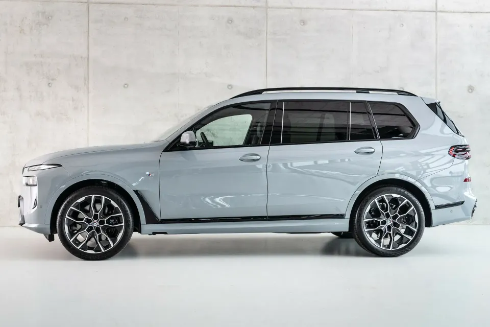 BMW X7 40D 2026 — фото 4
